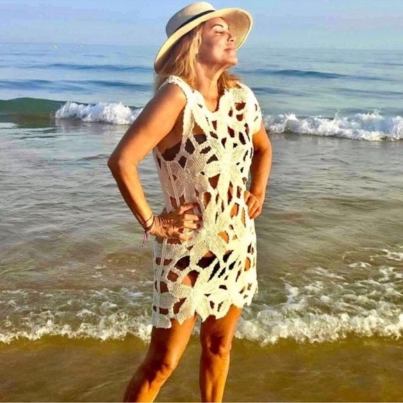 🦋 Bloggers Favorite 🦋 NWT Zara Asymmetric Crochet Dress Size M - Picture 1 of 12